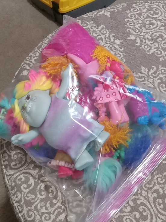 Dreamworks Other - Gallon Sized Bag Of Trolls